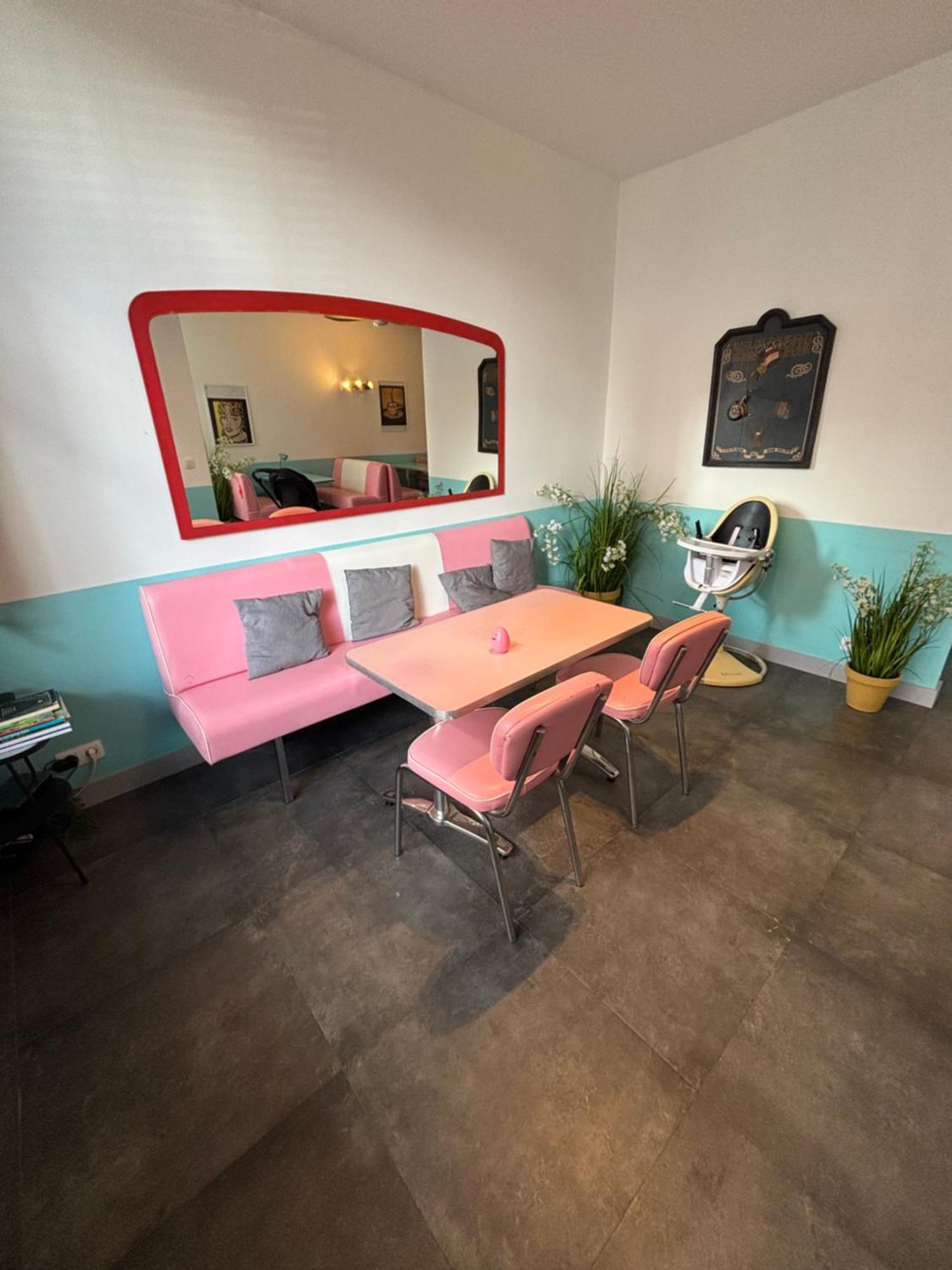 Guest house Le Village D'ezra Anderlecht
